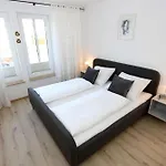 Eintracht - Whg. 16 Mit Suedbalkon *